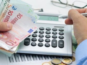 Επιστροφές φόρου: «Ζεστό χρήμα»  άμεσα για 1 στους 5 φορολογούμενους 
