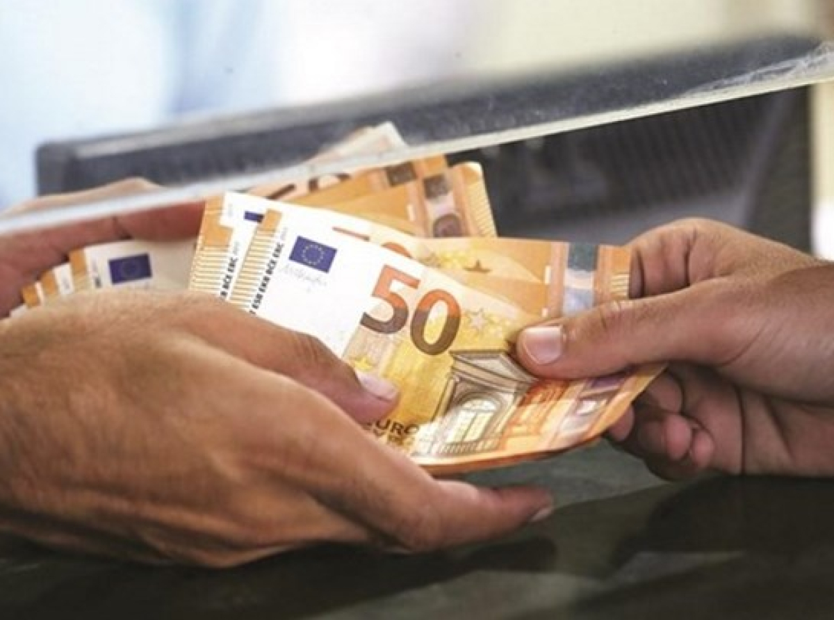 Επιστρεπτέα Προκαταβολή: Με ποιον τρόπο μπορείτε να «γλιτώσετε» την .. επιστροφή