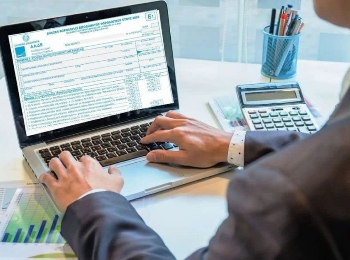Ξεκινούν από τα νομικά πρόσωπα οι παρατάσεις στις φορολογικές δηλώσεις