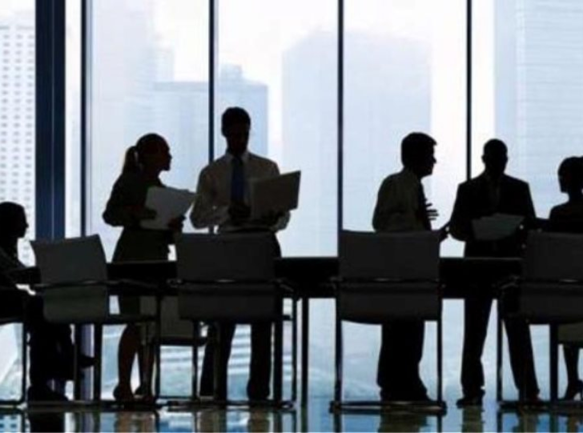 Εργασιακό νομοσχέδιο: Νομιμοποιείται η δουλειά σε δεύτερο εργοδότη