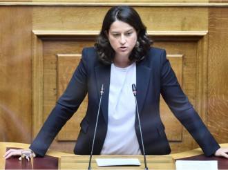 Κατώτατος μισθός: Αναλυτική παρουσίαση με όλες τις αλλαγές στα επιδόματα και στις τριετίες- Τι θα ανακοινώσει σήμερα η Κεραμέως  