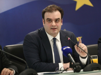 Κ. Πιερρακάκης για Μέση Ανατολή: Ελπίζουμε να μην δούμε τα χειρότερα – Εξαιρετικά αρνητική επίπτωση αν κλείσουν τα Στενά του Ορμούζ 