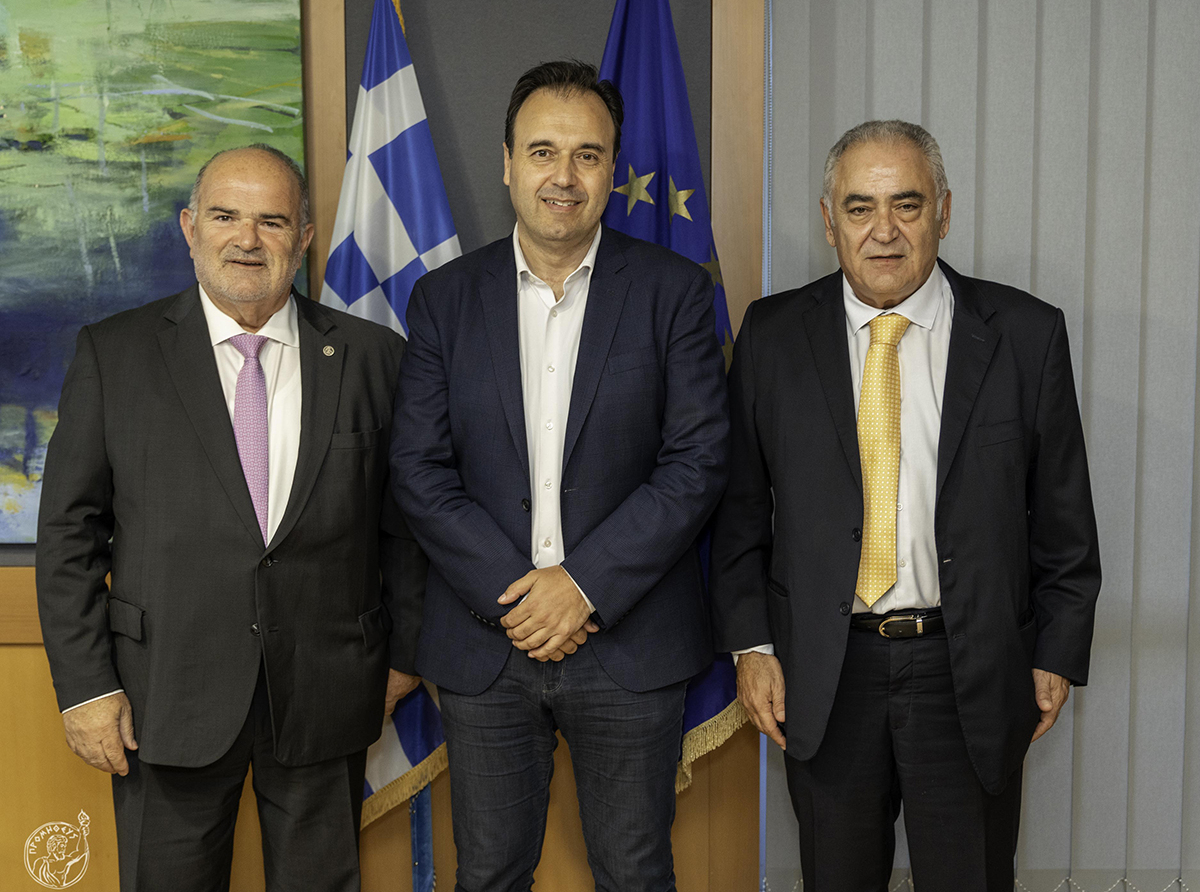 Συνάντηση Ε.Ε.Α. – Παπαστεργίου: «Φως» για τη λύση του προβλήματος των ανασφάλιστων οχημάτων το αμέσως επόμενο διάστημα