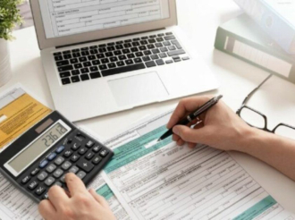 Εφορία: Στα 1.070 ευρώ ο μέσος φόρος στα χρεωστικά εκκαθαριστικά – Πόσοι δικαιούνται επιστροφή φόρου και πότε θα την λάβουν