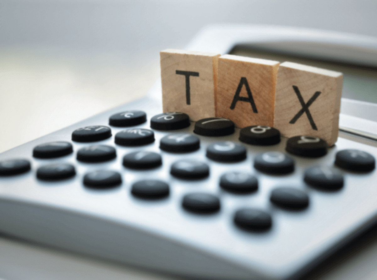 Εφορία: Με απλήρωτες τις υποχρεώσεις έρχεται ο νέος ΕΝΦΙΑ και o φόρος εισοδήματος