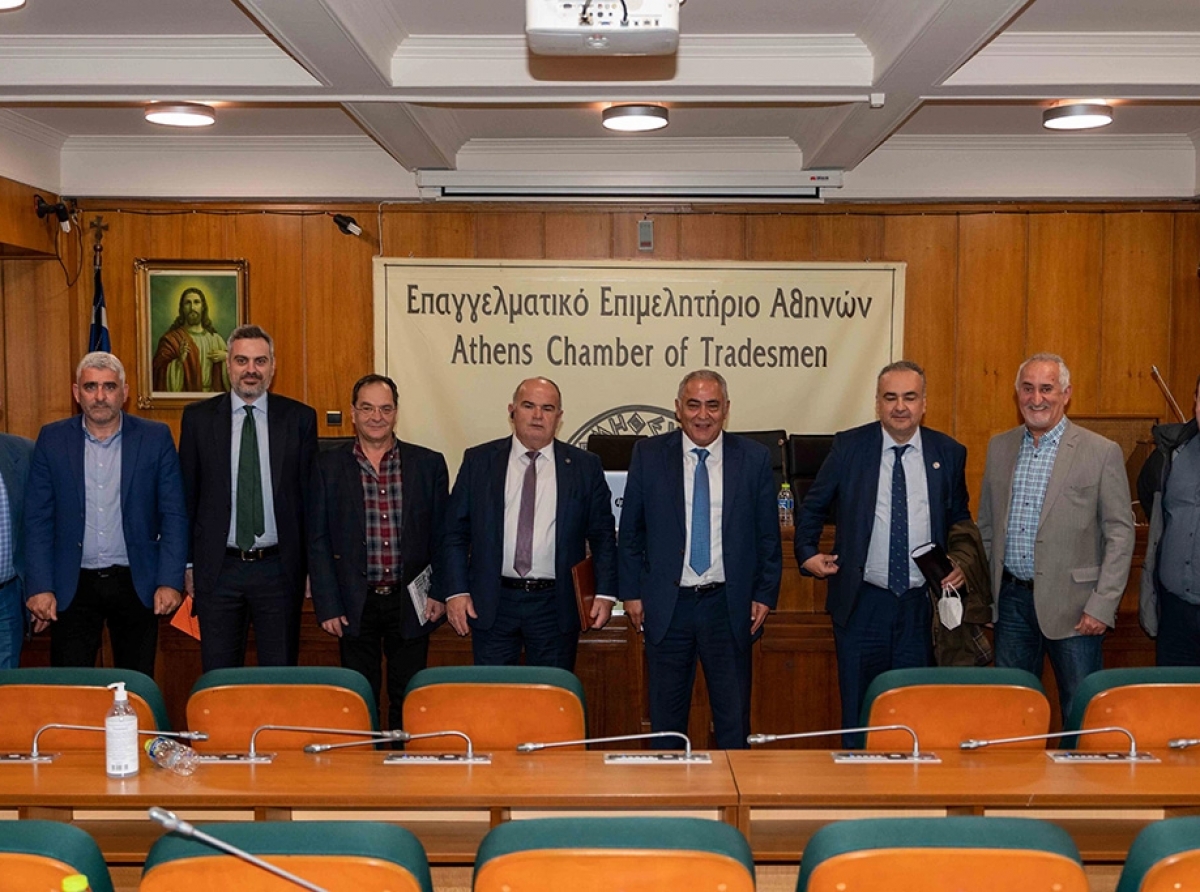 Εκδήλωση Ε.Ε.Α. για τη ρήτρα αναπροσαρμογής: Εξετάζονται ομαδικές νομικές αντιδράσεις από επιχειρήσεις και επαγγελματίες